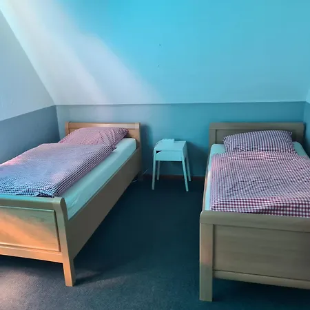 Monteurzimmer Jusy - Hk 아파트